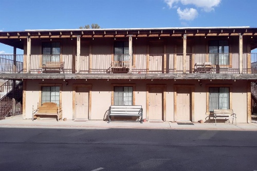 Tombstone Motel image 3